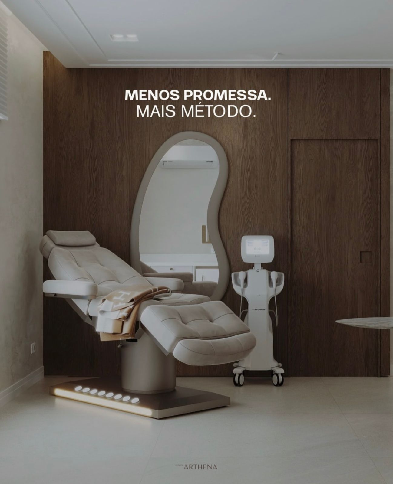 Sala de procedimentos da Clínica Arthena para implantes hormonais em Dourados