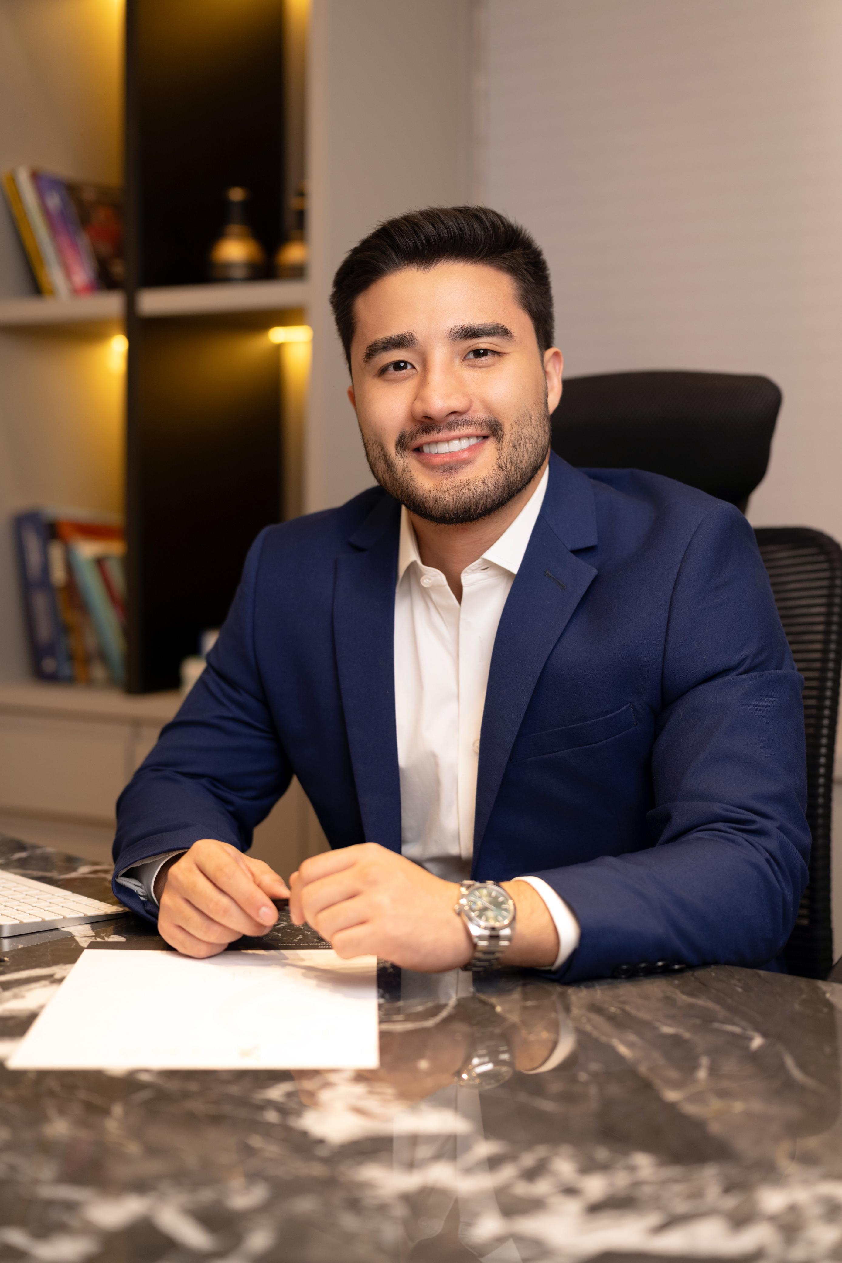 Dr. Thiago Kochiyama, médico especialista em emagrecimento e tratamento hormonal em Dourados MS